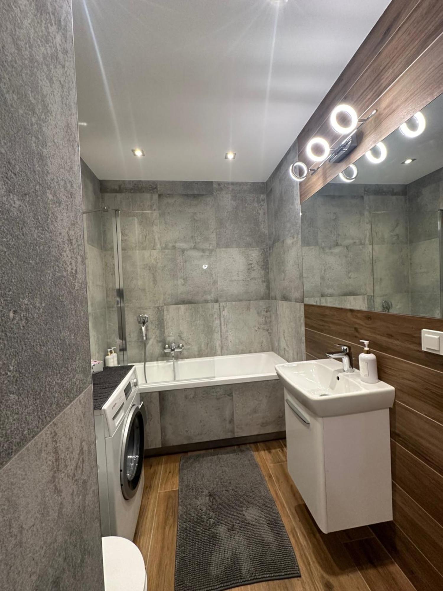 Modern Apartment Near To The Chopin'S Airport Cybernetyki 2A Warszawa Eksteriør bilde